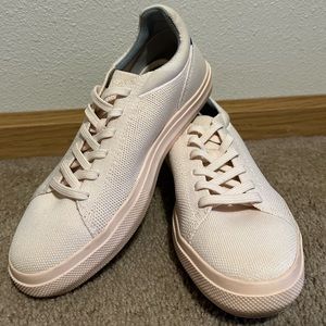 Rothy’s The RS02 Sneaker (Pink, W 8.5)